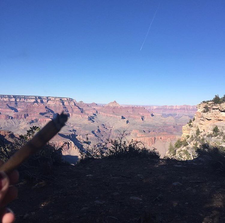 The Grand Canyon and a nice blunt👌🏼 sweet picture thanks to @scarseuphoria 🙌🏻 #views #stoners