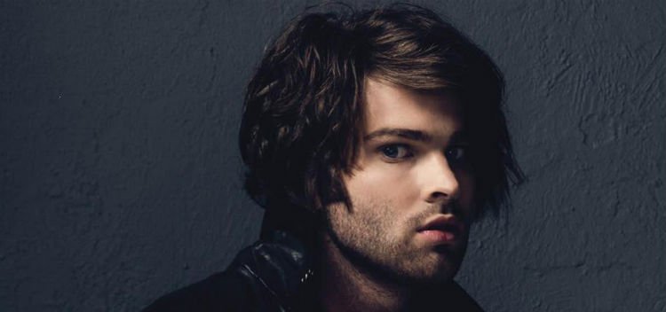 ytellradio's tweet photo. .@deanraymusic earns a spot on the #MaleChart with Coming Back @deanrayfanclub https://t.co/yMb0PtCQm9 https://t.co/wtJZQ47mKq
