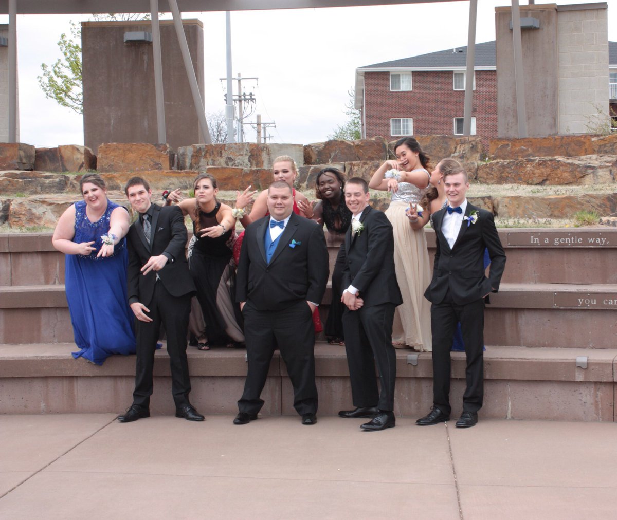 tytym98's tweet photo. Prom 2016 https://t.co/gLmLM9BAr5