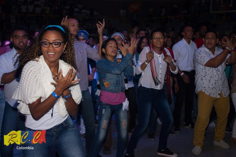 RCCColombia's tweet photo. #Conaljo2016 #CarismaticosConPasion #SoyCatolicoCarismatico #SomosRCC
Fotografía: Yosip Rojas https://t.co/bkqYeXUvVs