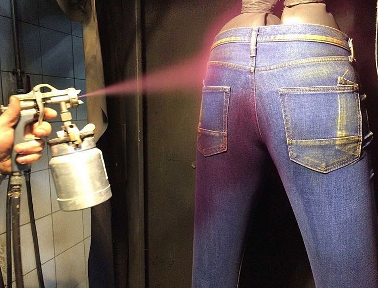prpscollection's tweet photo. Painted to perfection. #PRPS #PRPSDenim 

https://t.co/CgtZc2zApn https://t.co/J086NovfkX