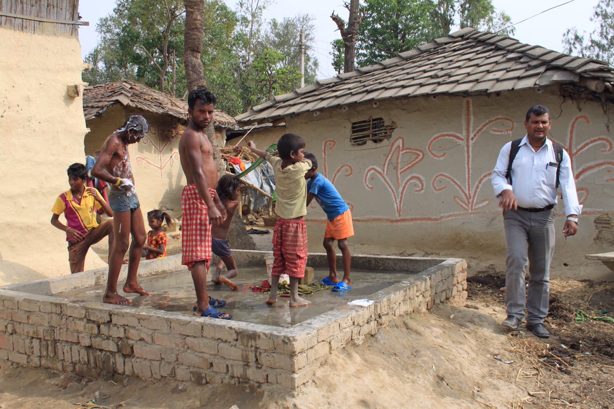 MikeLavender's tweet photo. VAP visit. Question: what has made the most difference to your village? Answer: toilets and water pumps. Result! https://t.co/wYFamyVUjU