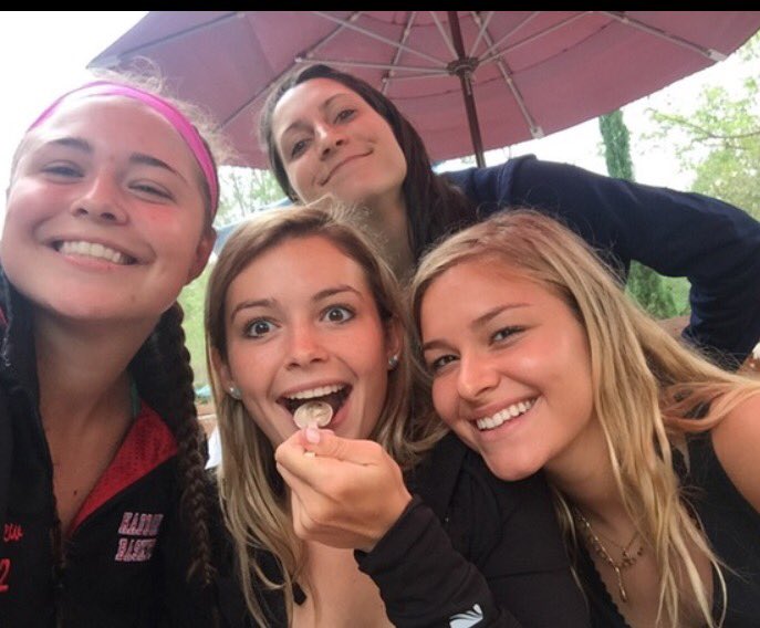 HMHSgirlslax's tweet photo. See you on Tuesday SENIORS! https://t.co/WKSIEc3j0v