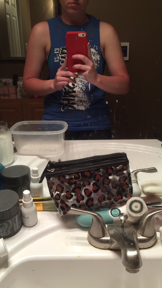 RileyErickson1's tweet photo. does this count as a base? #baseburn https://t.co/9ywNDKxOZE