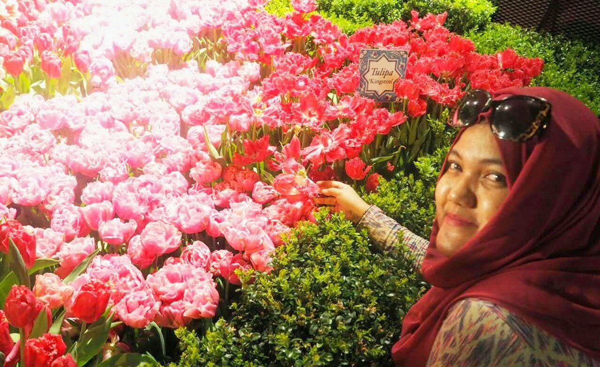 Dont judge a book
By it's cover