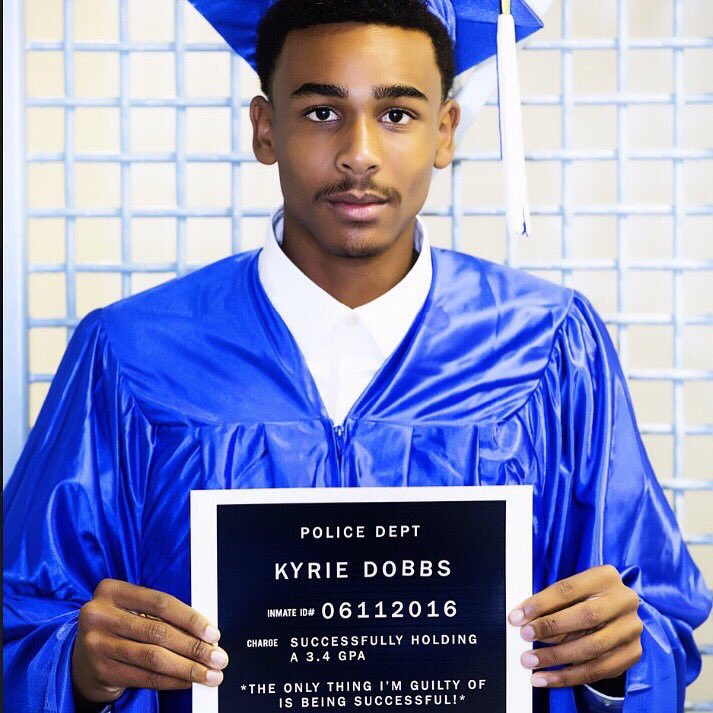LLO_rizzy's tweet photo. The things my mom come up with 👑🤘🏼@LanesePretty1 @SIRVP @og61_era @kamya_10 https://t.co/ccWf1U1jwu