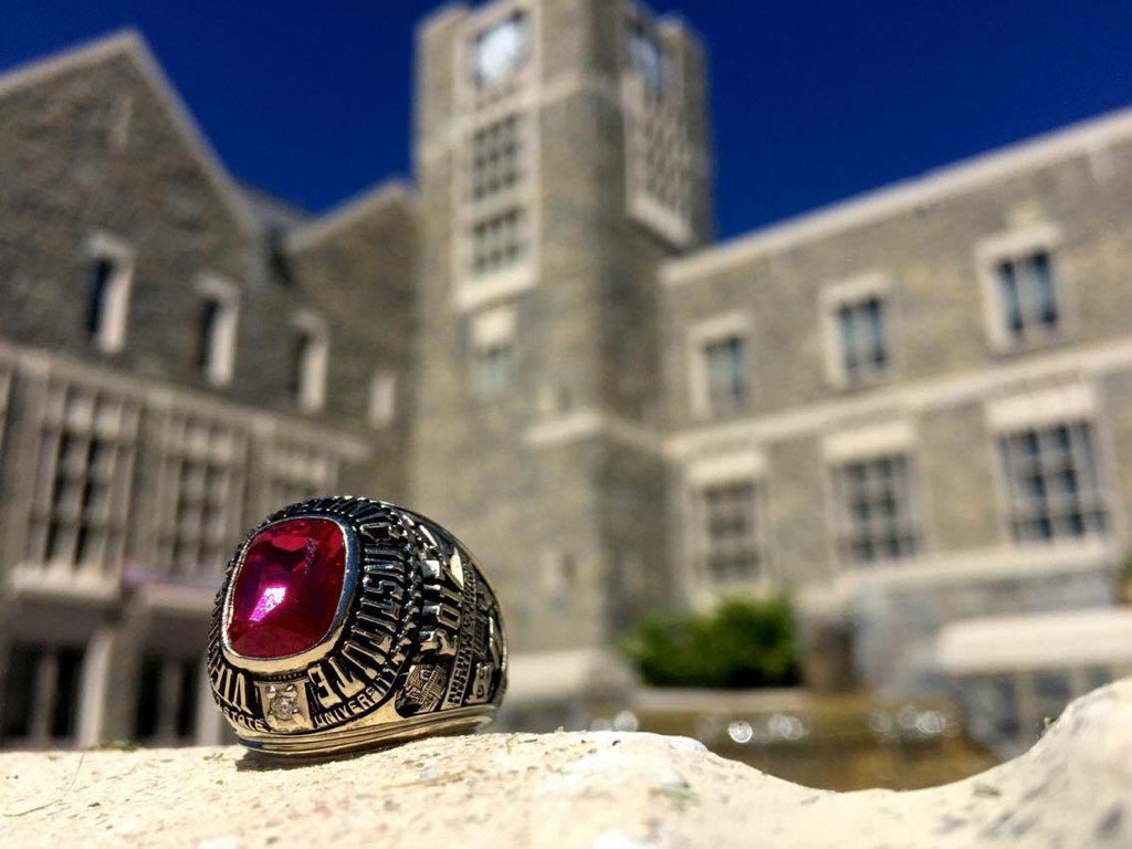 Ring sales this week at Squires Williamsburg Room 10-4pm. <a href="/VTclassof2017/">VT Class of 2017</a> <a href="/VTClassof2016/">Class of 2016</a> #WeartheTradition