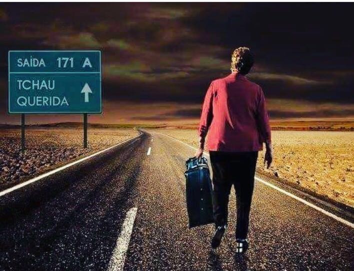 joaobat99190027's tweet photo. JÁÁÁ PERA AÍ KKKKKK #THHAU QUERIDA PORAQUI ,A SAIDA !!@cabral1956 @teresinhalopes @kellymenegas @Mary_Greicy @coelho https://t.co/10lVkV8454