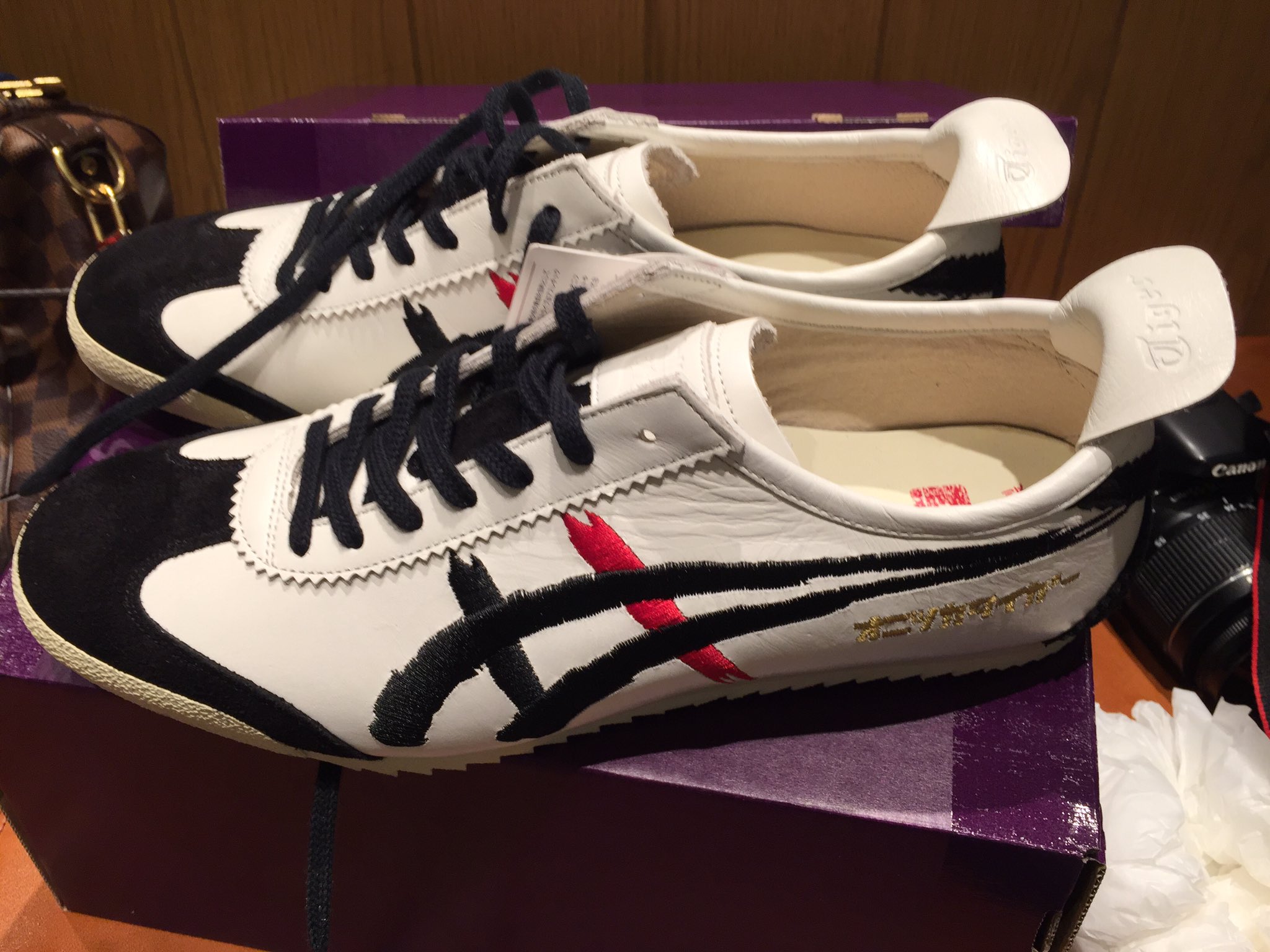 onitsuka tiger joggers