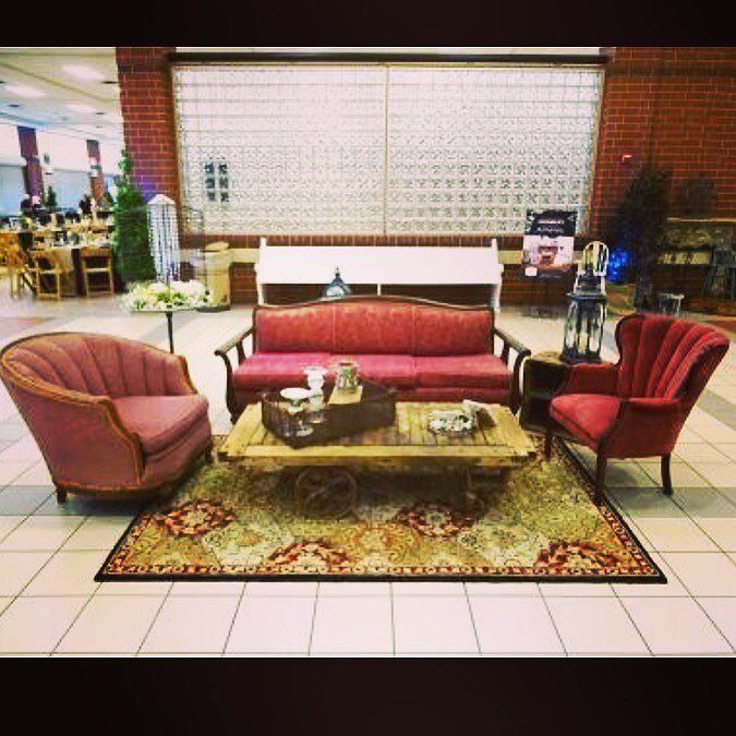 VintageJadore's tweet image. ift.tt/1TzXkn3 #loungeareas are such a #funandfunctional addition to any event! #relax #chat #takeapic #t…