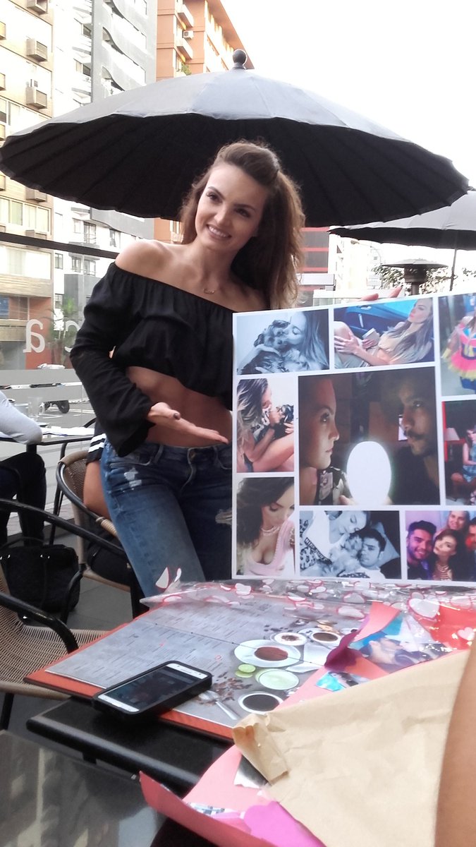xXxvanesaxXxz's tweet photo. Una tarde lindaa con nuestra bella cachaza  @realicarol te queremos 😘 https://t.co/xIqFMkbOcC