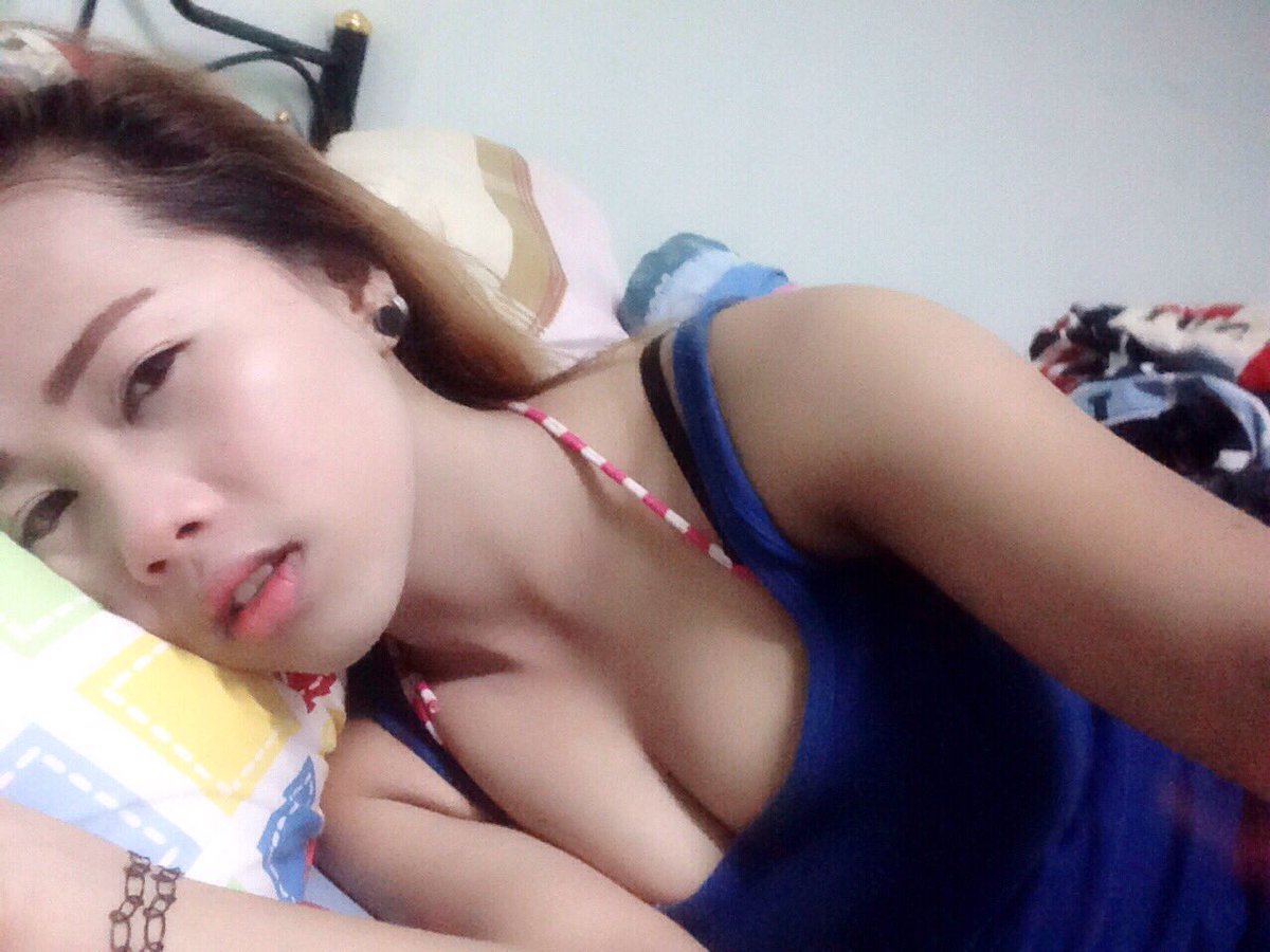 JzA6ns's tweet photo. โอ้ยยยยร้อนนน https://t.co/wY6XFyU0QN