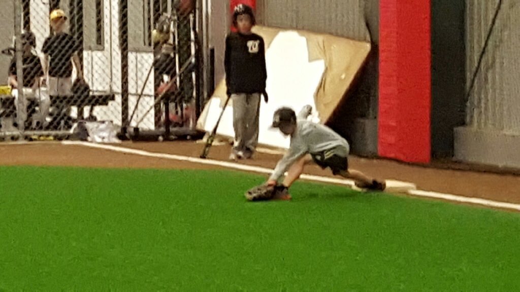 2007T1Panthers's tweet photo. Joey with the stretch! #kmba #majorrookiepanthers https://t.co/kc7rFOdY9J
