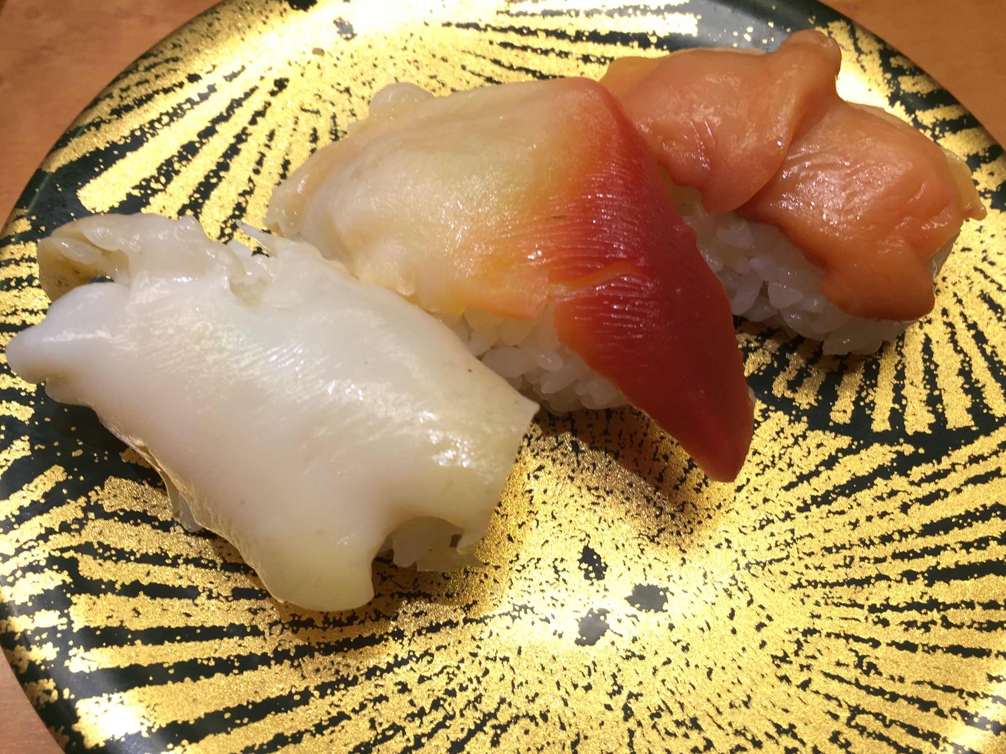 渚の妖精ぎばさちゃん 塩竈でアカモク 金沢近江町市場 かいてん寿司 大倉 の貝三種盛り 左から活バイ貝 ホッキ貝 赤貝です 地物の活バイ貝 コリコリした食感と甘さでおいしいです Kanazawa 飯テロ T Co Ah86o40fpz Twitter