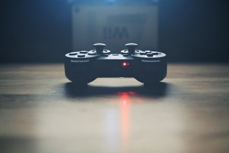 haltdos's tweet photo. Impact of DDoS attacks on the GAMING INDUSTRY!
Check Out: https://t.co/PzprU2zlc3 
#cybersecurity #ddosattack #DDOS https://t.co/qbnWN4IfGm