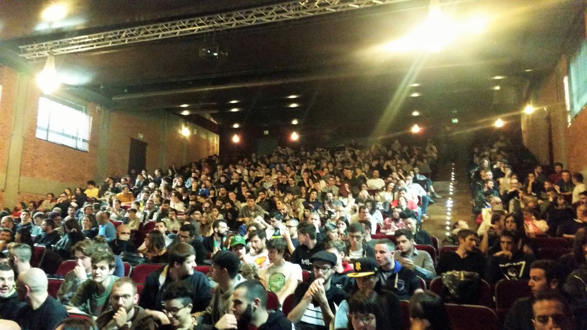 <a href="/teatrofparenti/">Teatro F. Parenti</a> sold-out per <a href="/numerozerofilm/">Numero Zero</a> e il dj-set di <a href="/THEREALENSI/">Ensi official</a> <a href="/AleFritzDaCat/">Fritz Da Cat</a> e <a href="/esaotr/">ESA official</a>! Grazie a tutti!!!