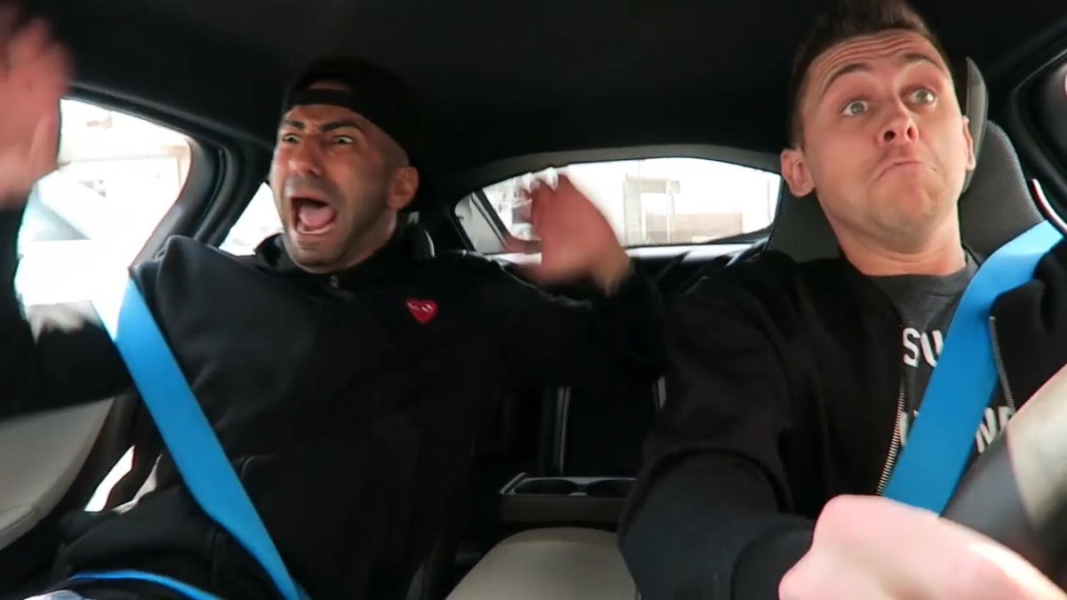 NickSaccoccio's tweet photo. @fouseyTUBE @RomanAtwood Yousef's face is PRICELESS #gotem #prank #Naturalbornprankster #fouseytube https://t.co/yJW7PgOAYn