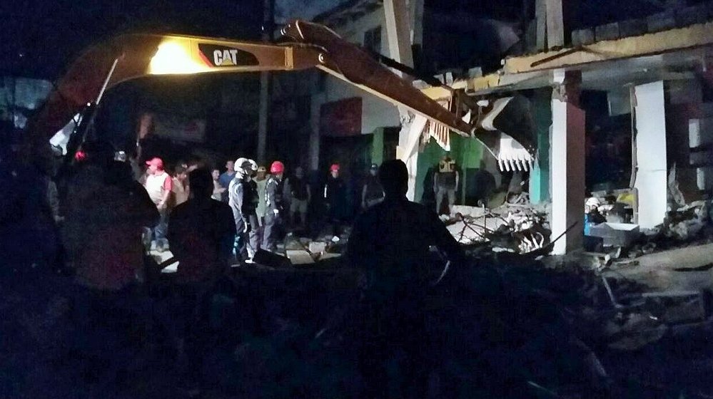 elcomerciocom's tweet photo. Jama, otro de las poblados devastados por el terremoto » https://t.co/TMSTZ2BuTK

#FuerzaEcuador https://t.co/KmFa6QS1Re