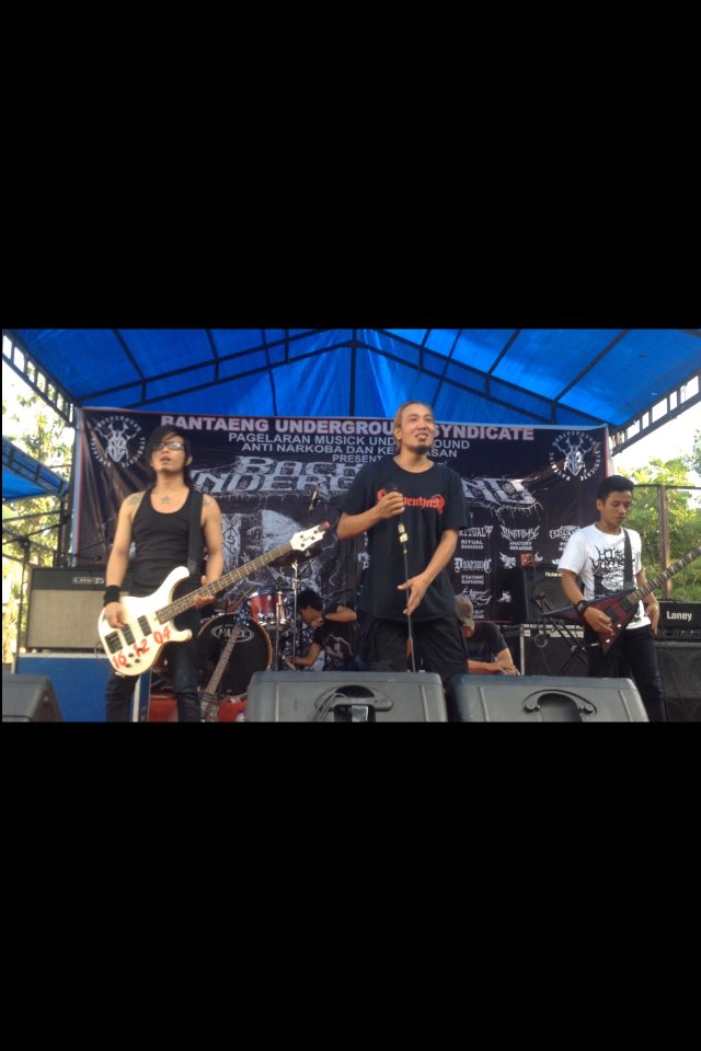 fisick down tweet media