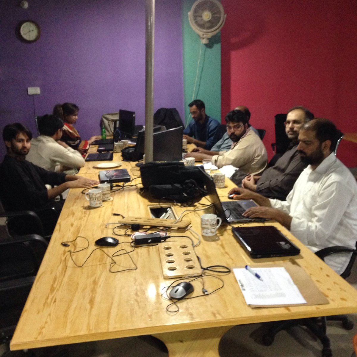 codebarpk's tweet image. completed AngularJS training. big thanks to all the attendees. #training #angularjs