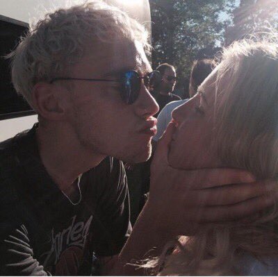 picsofolly's tweet image. goals