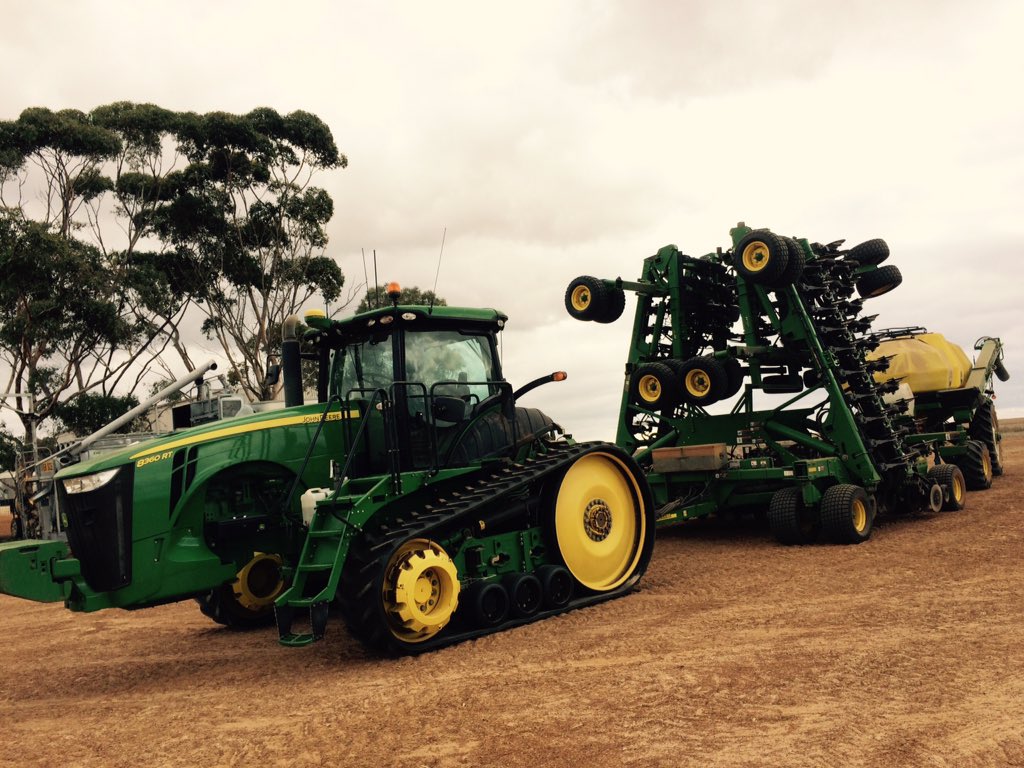 ipaddockapps's tweet image. Having a rest now after our little flurry #toodry #waitforrain