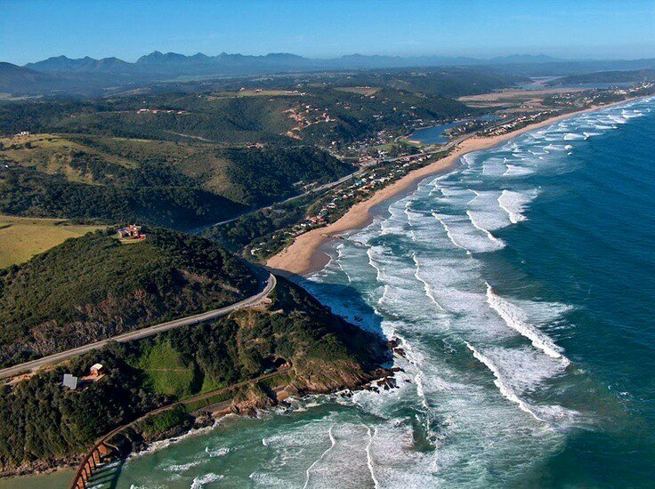 Gorgeous! MT <a href="/WildPomodoro/">Pomodoro Wilderness</a>: Why not live here? Our home... #wildonwilderness #gardenroute #MeetSouthAfrica