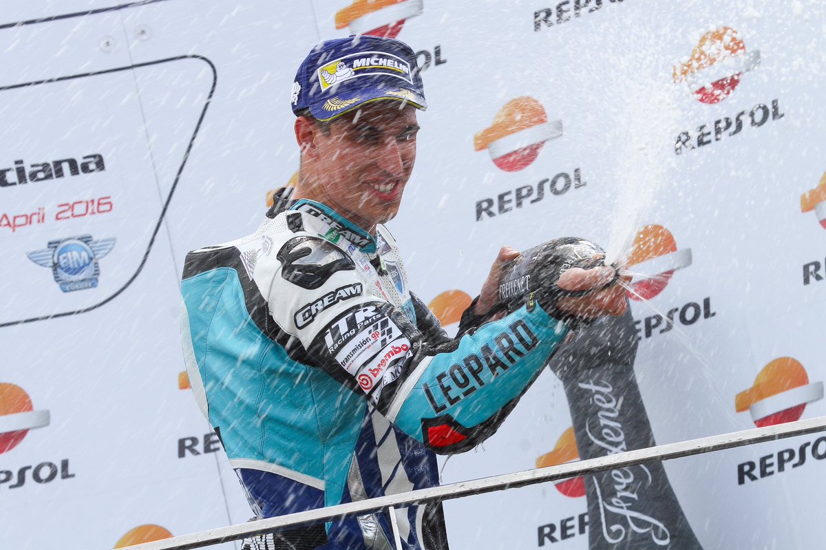 55_alejandro_'s tweet photo. Gran fin de semana en cheste, primera carrera de la temporada, seguimos trabajando¡¡ a por todas!! @Leopard_Moto @fi https://t.co/abUpIe0D1f