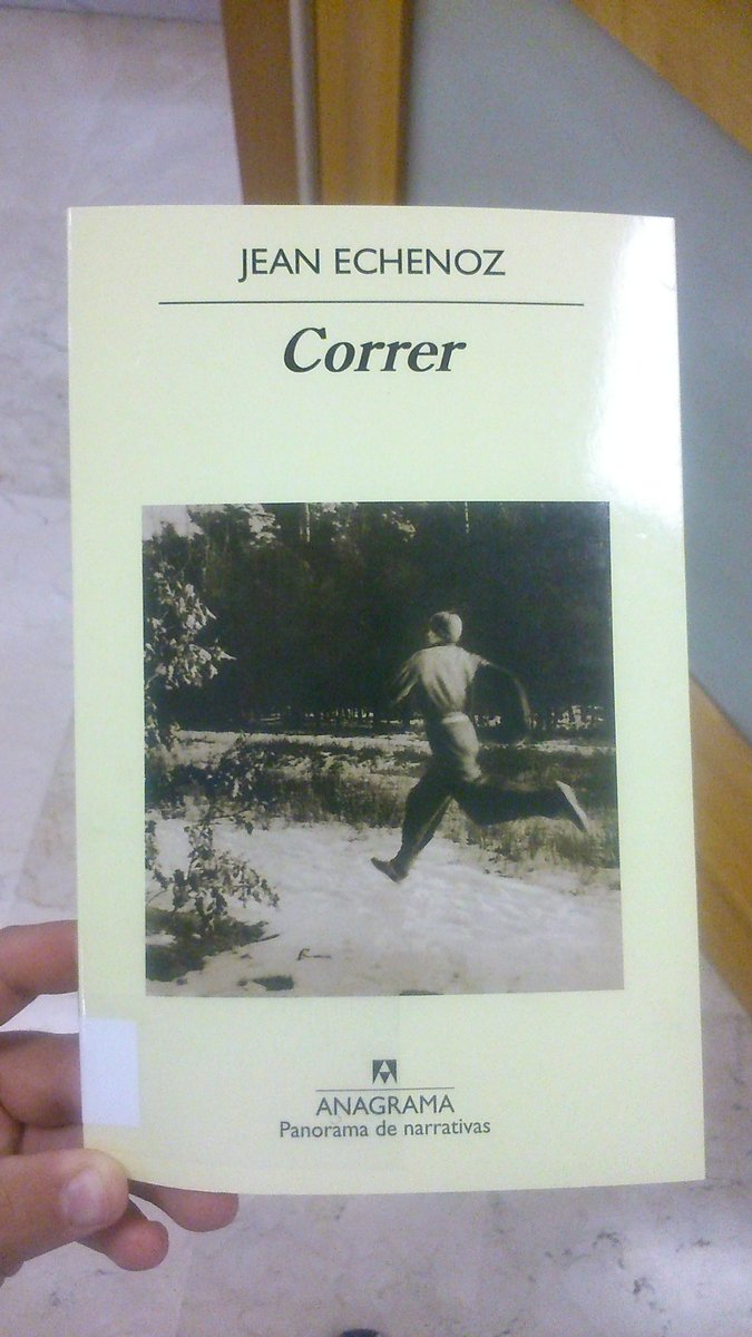pablorubio_95's tweet photo. @fafddeportes #DiaDelLibro https://t.co/CJ7ajKnhR3