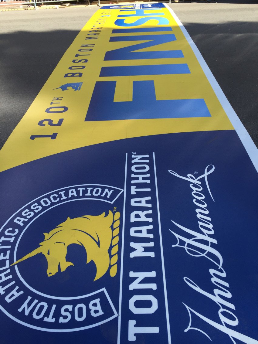 usatf's tweet photo. It’s Marathon Monday!! RT if you’re tuning in to #BostonMarathon this morning!

Sssshhhh! We won’t tell your bosses! https://t.co/DvPucZJfym