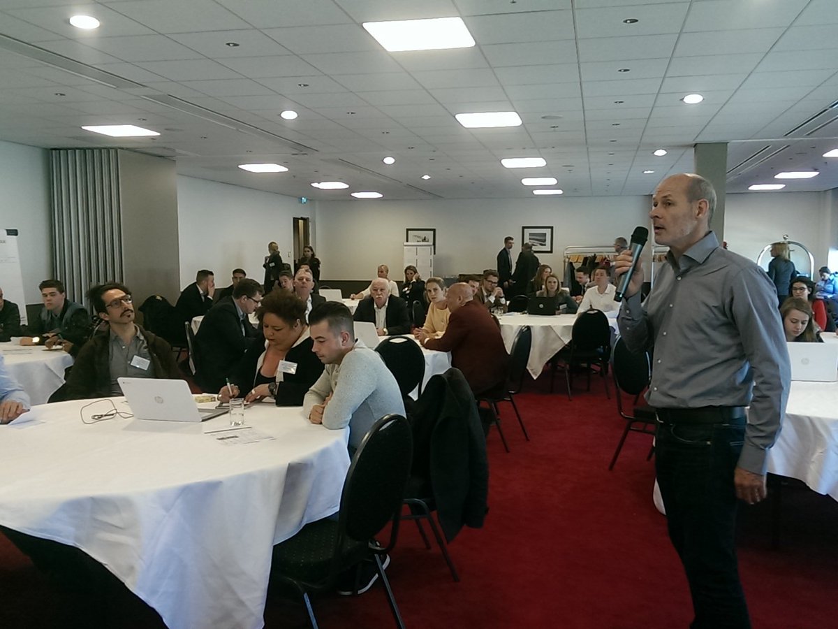 Resultaten zijn binnen. We gaan nu stemmen op de beste droopleiding die vandaag bedacht is. #wijsinwerk #onderwijs