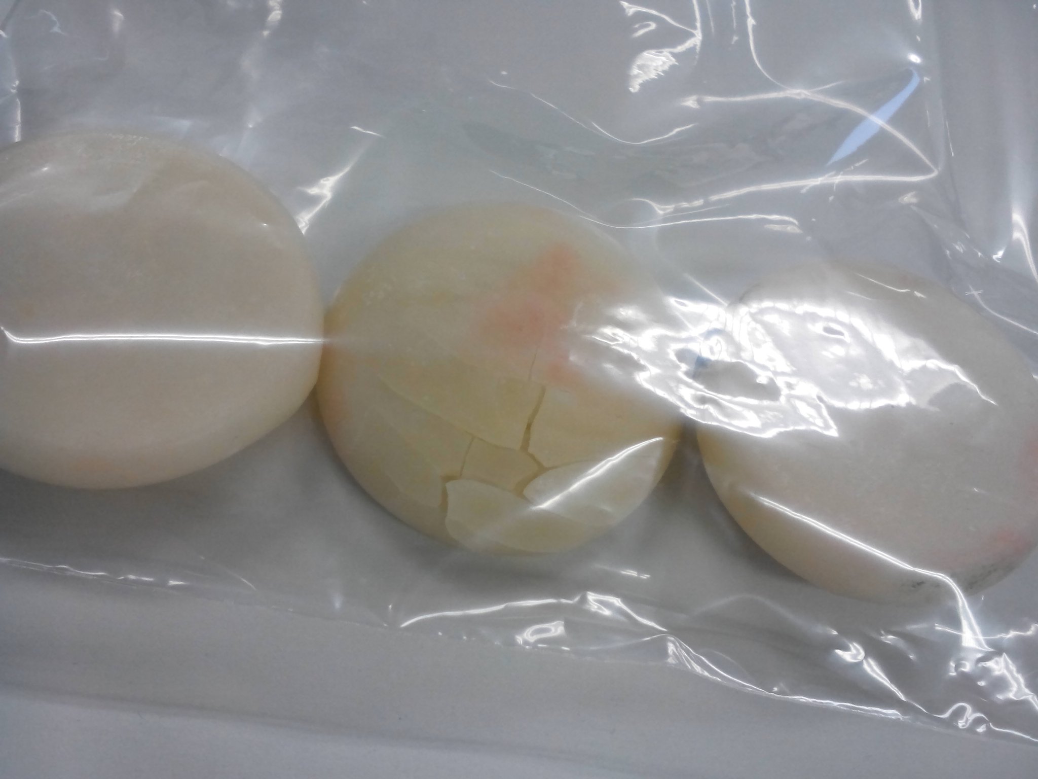 تويتر ｃｉｅｌ ａｌｅｎｃｏｎ シエル على تويتر 拡散希望 キンブル弥富店で購入のカビ餅 保健所に持っていった 青と赤カビということです ひどい話なのでキンブルに調査を入れるように進めていきたいとのこと もうこれは廃棄カツ問題に近いです ４ １０