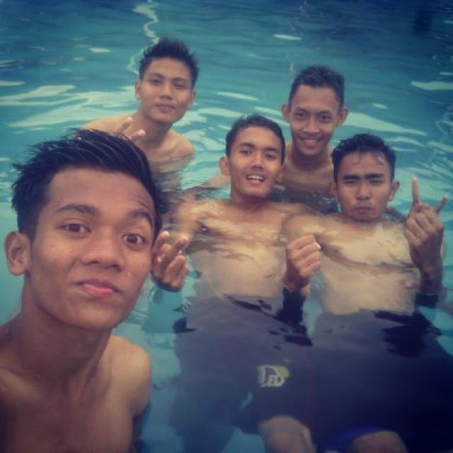 dherroell's tweet photo. Tetap spt ini broo ,, ftonya kurang 3 personil lagi... https://t.co/ZVVA9EgZS1