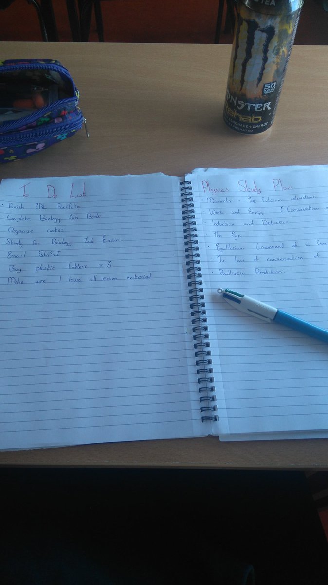 tararose5497's tweet photo. Organising myself for exams #College #Procrastinating #Monster #PhysicsWithBrendan https://t.co/swjMLPhSMv