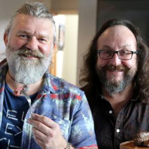 TheCooksStore's tweet photo. We love #thehairybikers and their amazing #cookware plus the fact they are lovely guys. https://t.co/Yvlv07Yy2F https://t.co/55qqVRuTV6