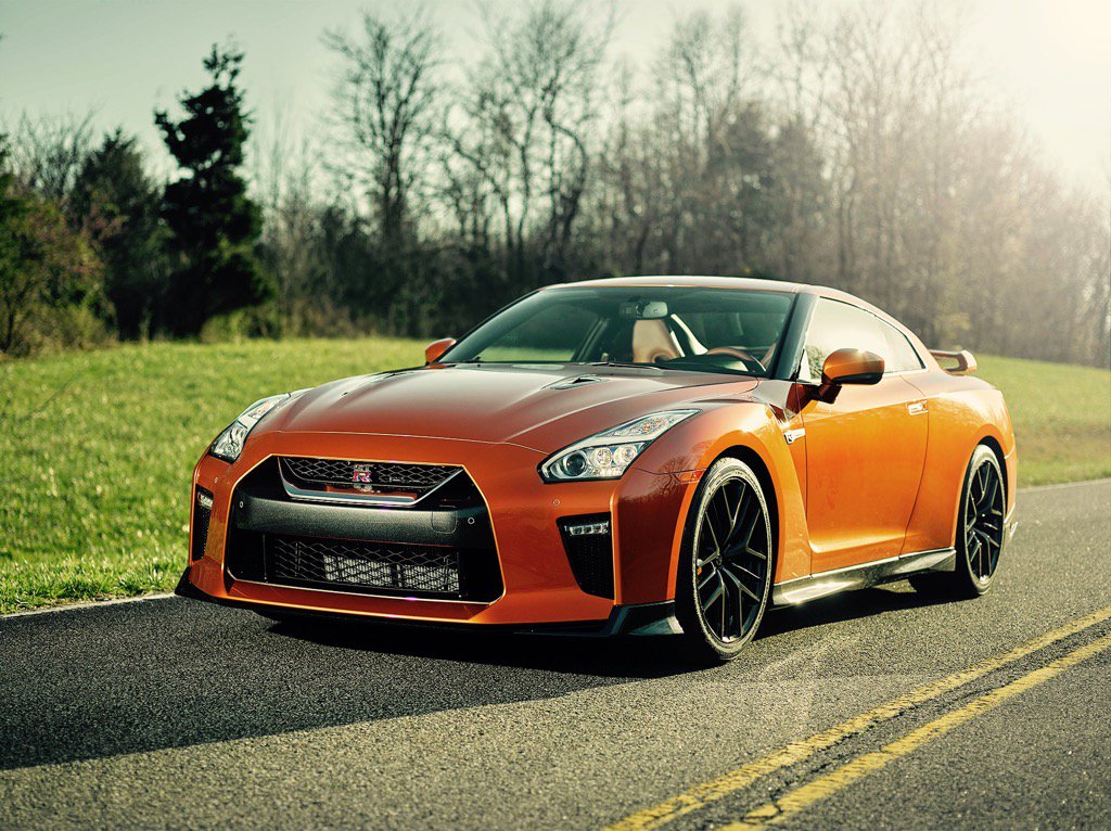 wrevn's tweet photo. 2017 Nissan GTR 😍 https://t.co/NX3gQ0hVQm
