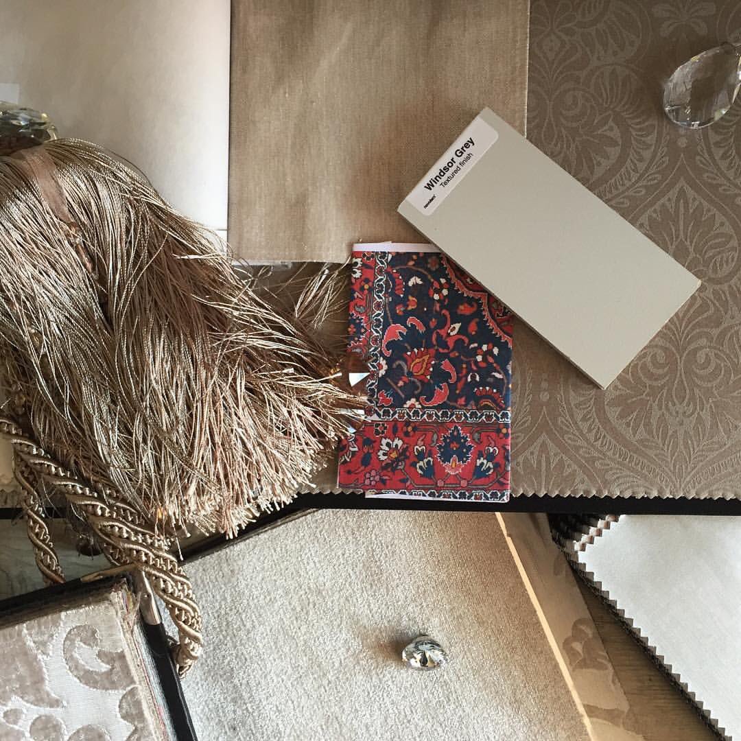 amparodiazlez's tweet photo. Creando magia me emociona esta parte del proceso, armando tejidos, colores, papel, #diseño #interiordecordesign https://t.co/ht2DphtqUE