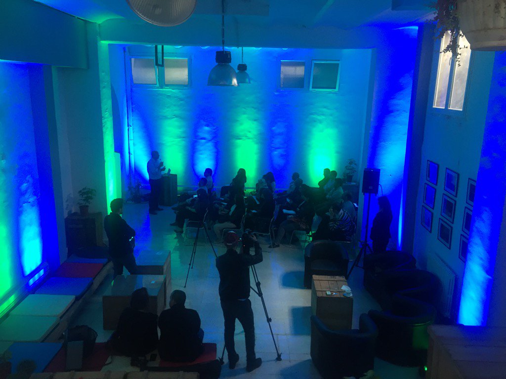 akli_leila's tweet photo. Conférence de presse @_Emploitic_  #emploitic10ans #international #recrutement #web #mobile @BezzitouniC @hilell2 https://t.co/bslqzm29jr