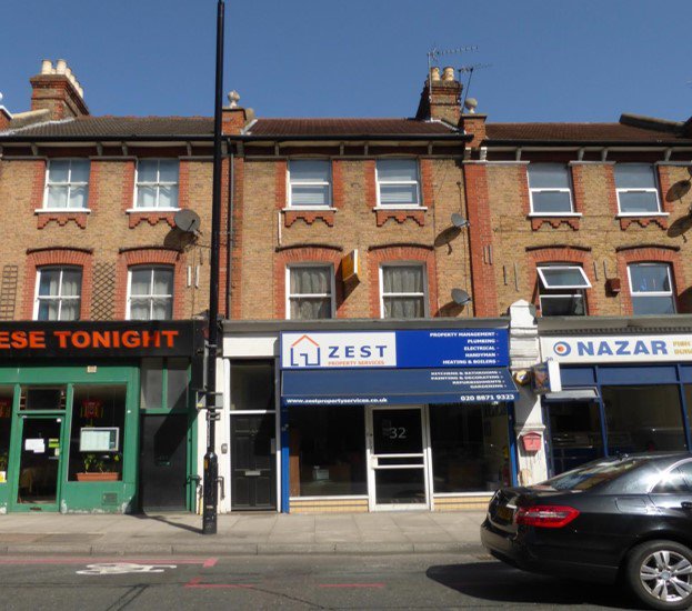To Let - Upper Richmond Road, East Putney, SW15 £22,000 pa - prominently located retail unit levene-commercial.com/detail.asp?pro…