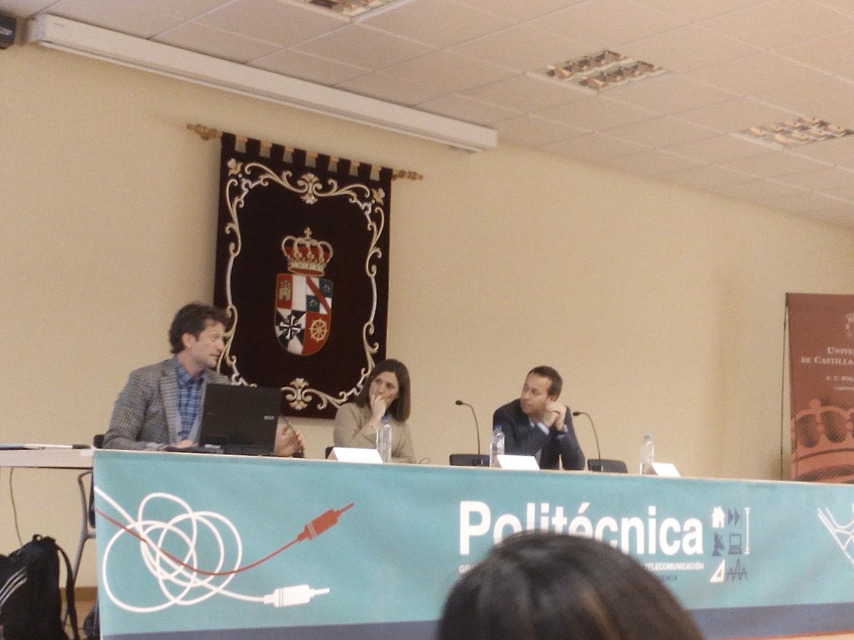 Orencio Vázquez y Mónica Viñarás hablan sobre cómo comunican la RS las organizaciones #3DircomUCLM