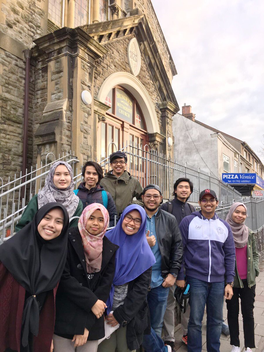 MASUtweet's tweet image. 15/4/2016. Food donation to refugees from all over be world 👐🏿