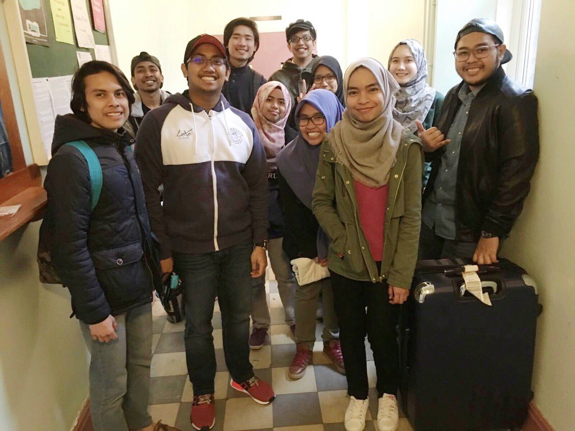 MASUtweet's tweet image. 15/4/2016. Food donation to refugees from all over be world 👐🏿