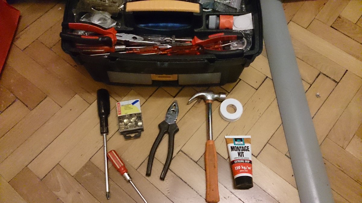 TheKeyEscape's tweet image. Začetek novega tedna. Najprej so na vrsti popravila vseh zlomeljenijh/pokvarjenih stvari. Potem pa gasa :)