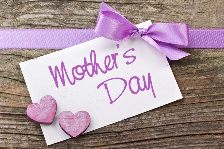 VrMerchants's tweet photo. Ideas for #MothersDay Gift with #VRMerchants! 
 #VRM offers best places to buy gift for Mom.
https://t.co/jyS3CZrRqs https://t.co/LyFwEmuLDj