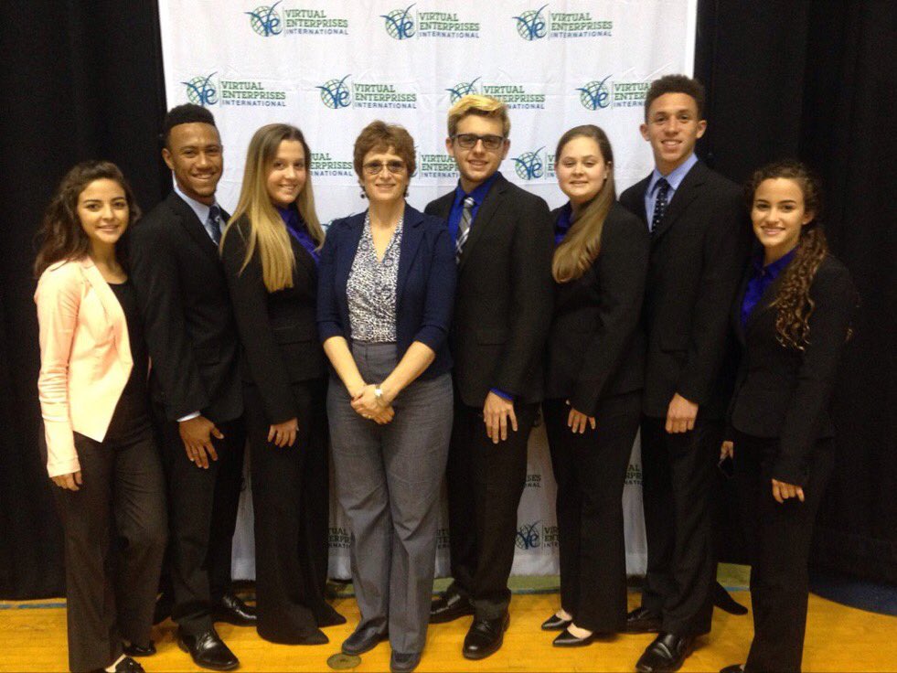 JPTVEI's tweet photo. Our business plan team at yesterday's @VEInternational Business Plan Competition! https://t.co/QIMPSIXpF2