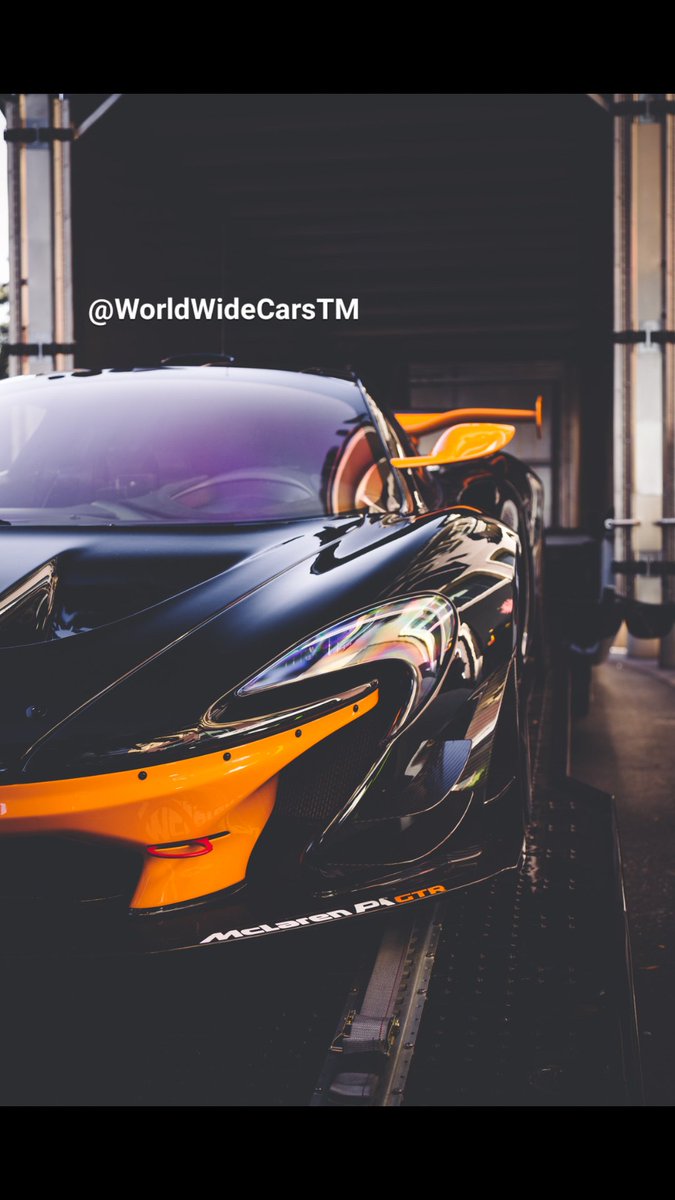 WorldWideCarsTM's tweet photo. McLaren delivery ✌😏 #WorldWideCarsTM #Cars #WWCTM #McLaren https://t.co/7mYq2xyr8I
