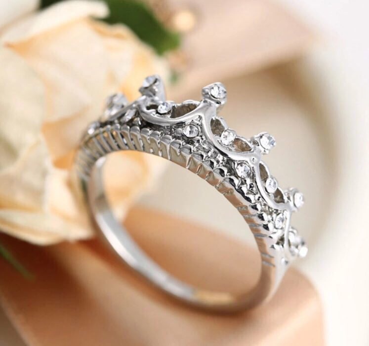 TheEndlessSand's tweet photo. 💍Forever Love rings brand new in stock today💍
😍Only $12.99😍
😘All jewelry on sale😘
https://t.co/Fa6sORScyP https://t.co/1BNZCS8RzI