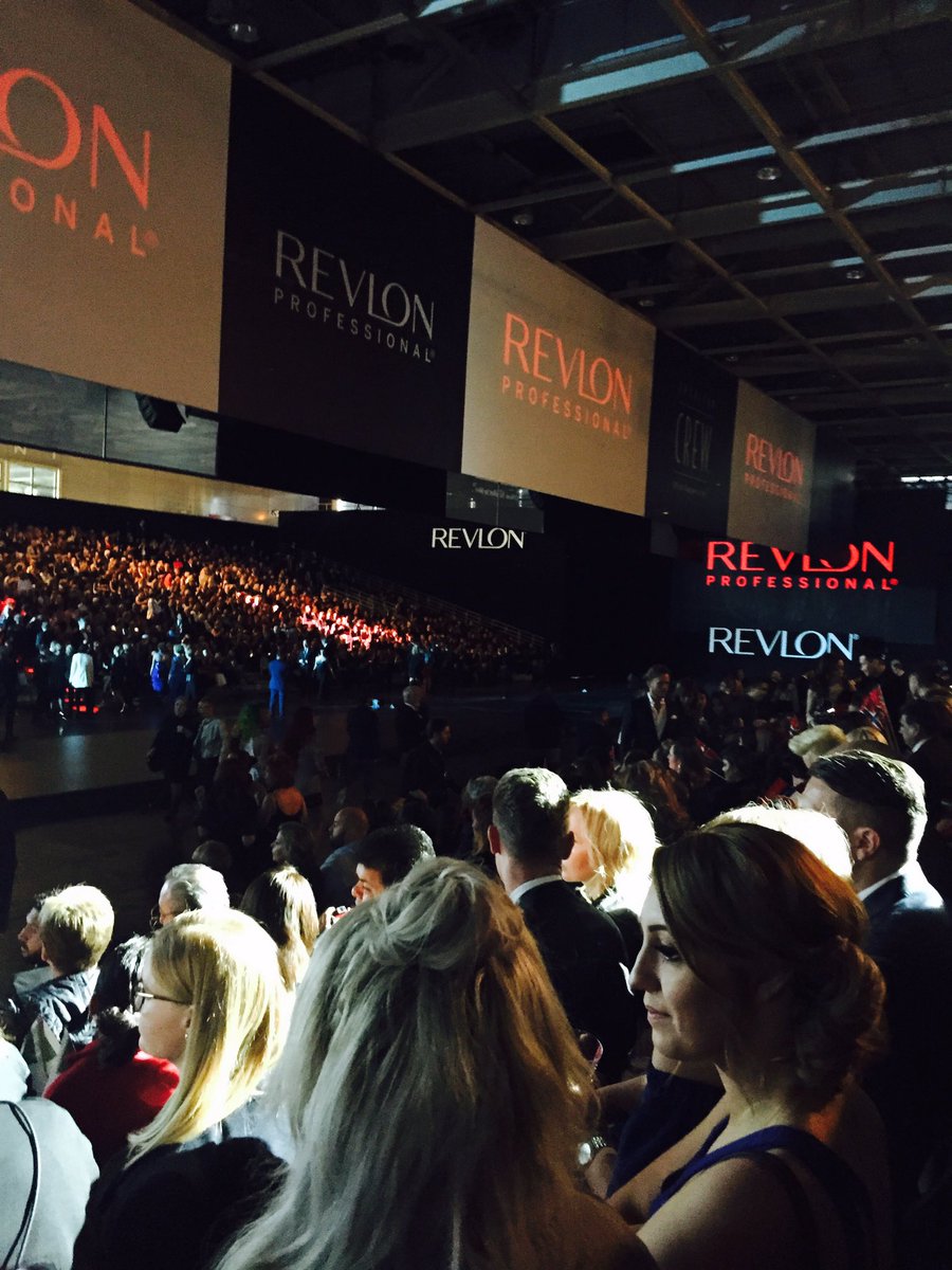 HJi_Mary's tweet photo. Taking our seats! #iamstylemasters @RevlonProUK https://t.co/LNaFMT9Vn2