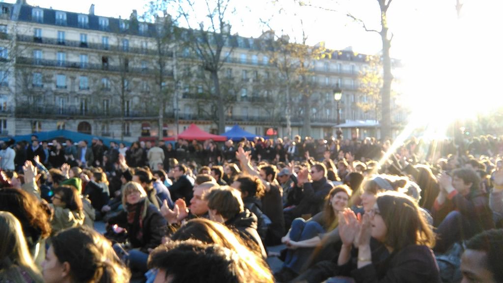 #nuitdebout sous le soleil #ag # besoin de rédacteurs pour faire les comptes-rendus