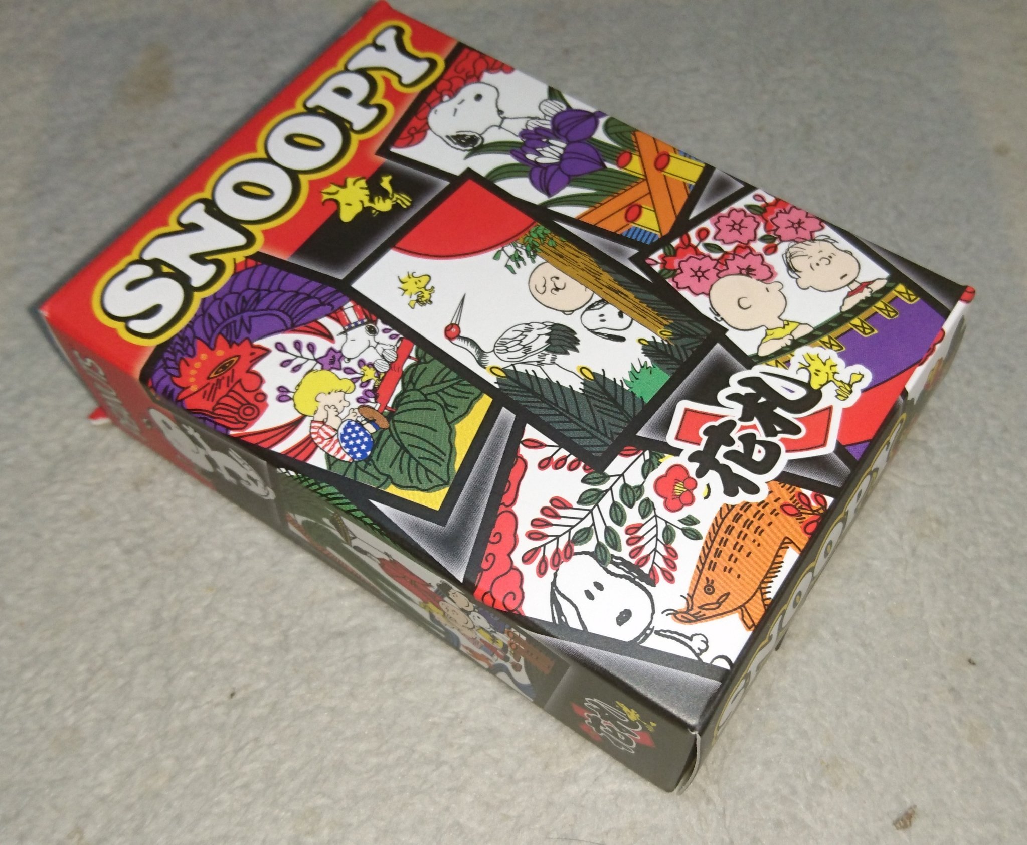 ট ইট র ちゃっくん 新しく出たsnoopy花札 裏面がウッドストック模様で微妙な差があるので札の判別ができるかもしれません 何年か前に出たスヌーピーコミック花札とは絵柄は違います 花札 Peanut ট ইট র ちゃっくん 新しく出たsnoopy花札 裏面がウッドストック模様で微妙な差があるので札の判別ができるかもしれません 何年か前に出たスヌーピーコミック花札とは絵柄は違います 花札 Peanut